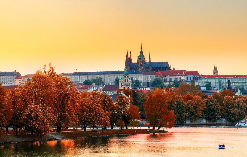Прага — осіння подорож у серце Європи