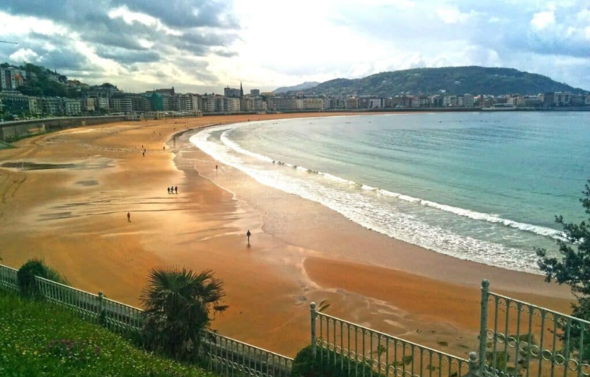 Відпочинок в Іспанії біля моря — популярні напрямки сезону